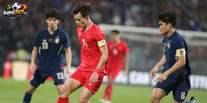 Đội hình ra sân của 2 đội bóng